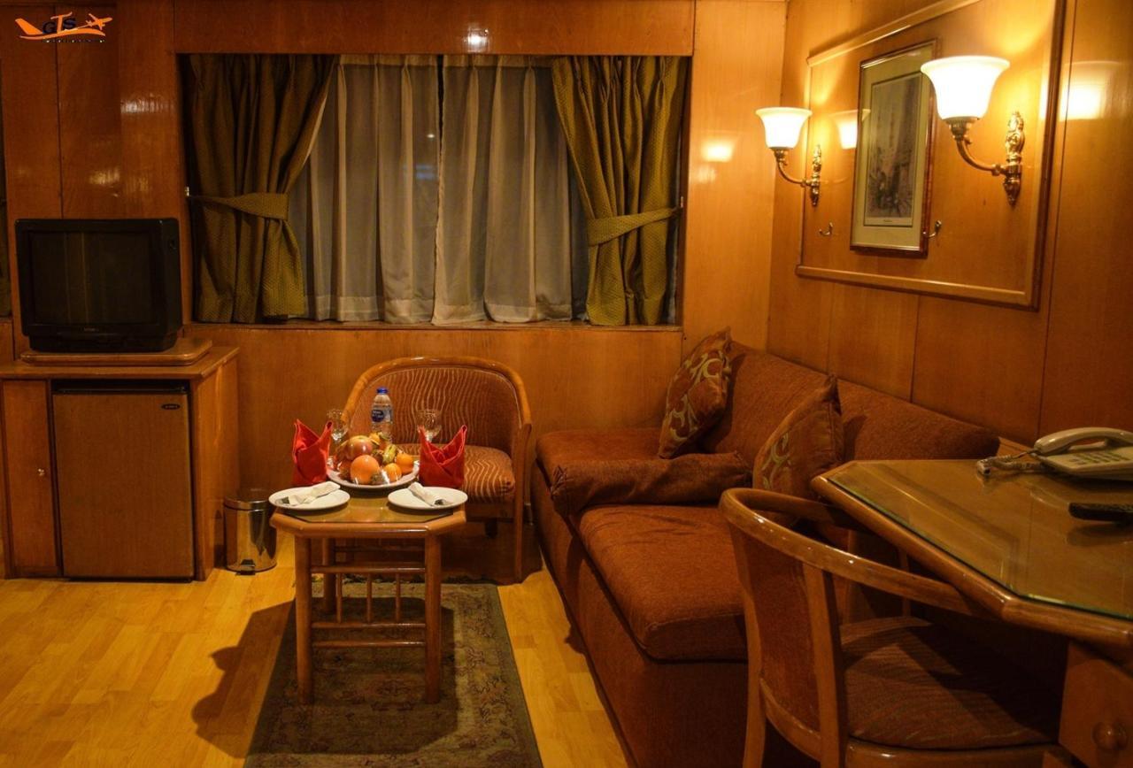 Gts Nile Cruise Luxor Aswan Every Monday From Luxor Friday From Aswan Exterior photo